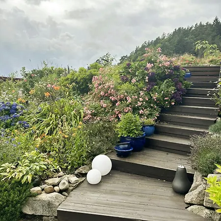 Garden With Shared Dock Near * マンダール